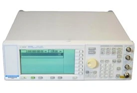 E4424B Agilent signaaligeneraator, 250 KHz - 2000 MHz